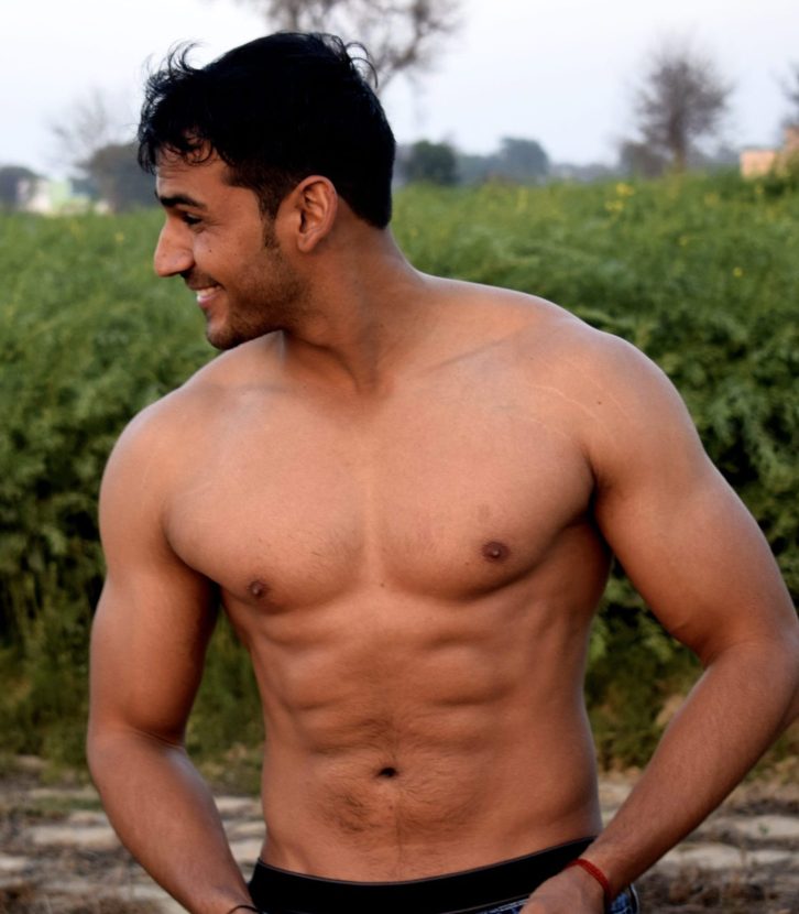 996455-summer-fitness-nature-outdoors-athlete-shirtless Wagsawlife